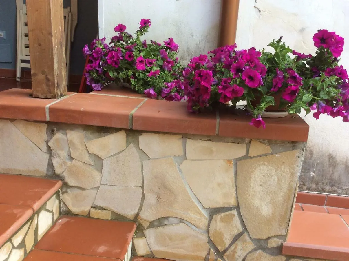 La Spiaggetta Fontane Bianche Apartment 0*,  Italy